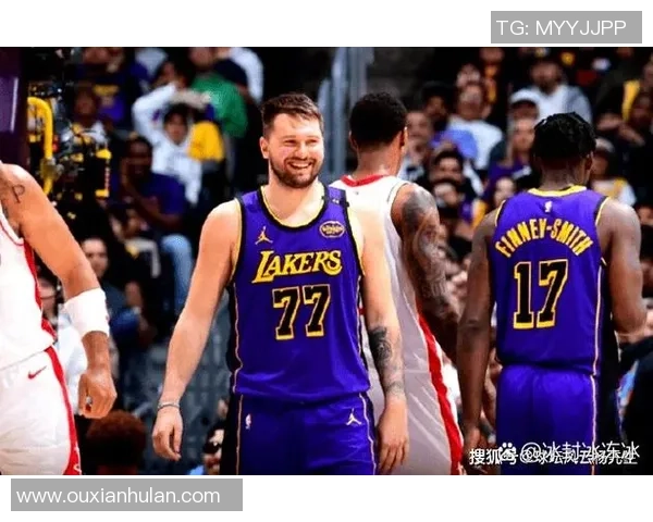 湖人对火箭G4精彩回放全场比赛分析与精彩瞬间重温